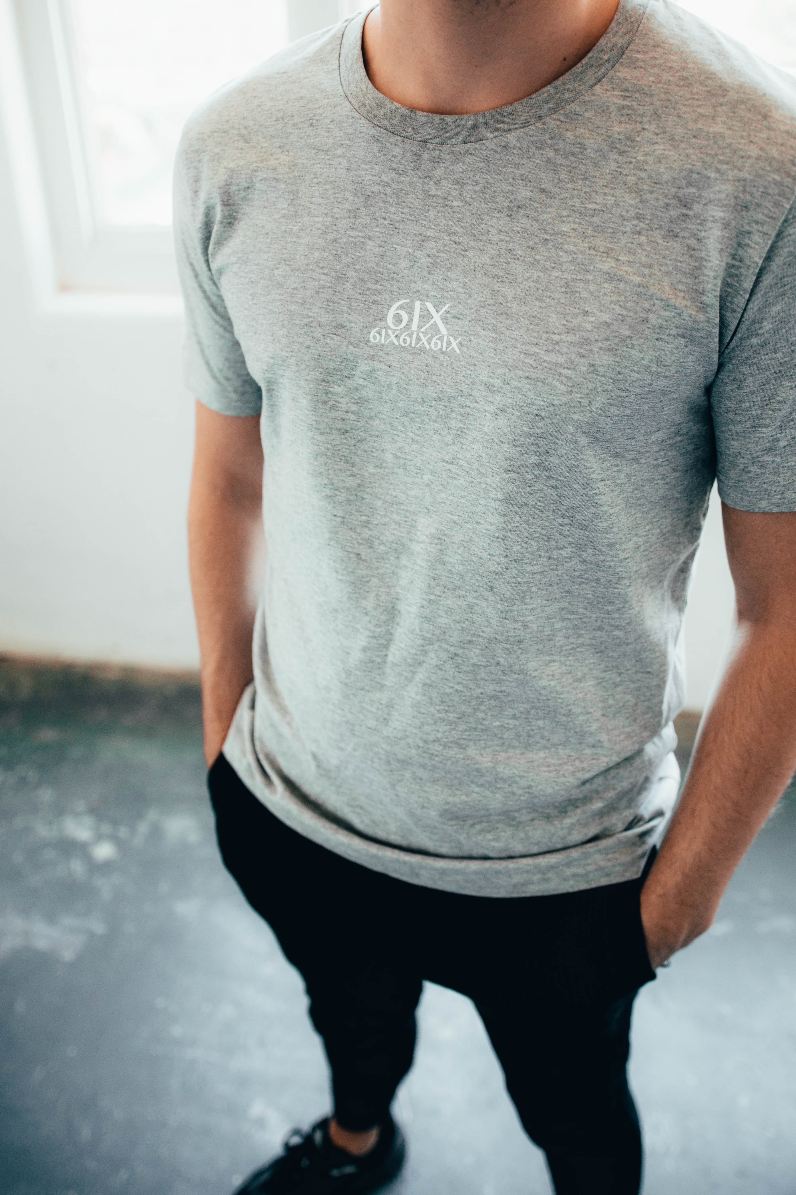 6IX CONTRAST LOGO TEE GREY - 6IX Collection 