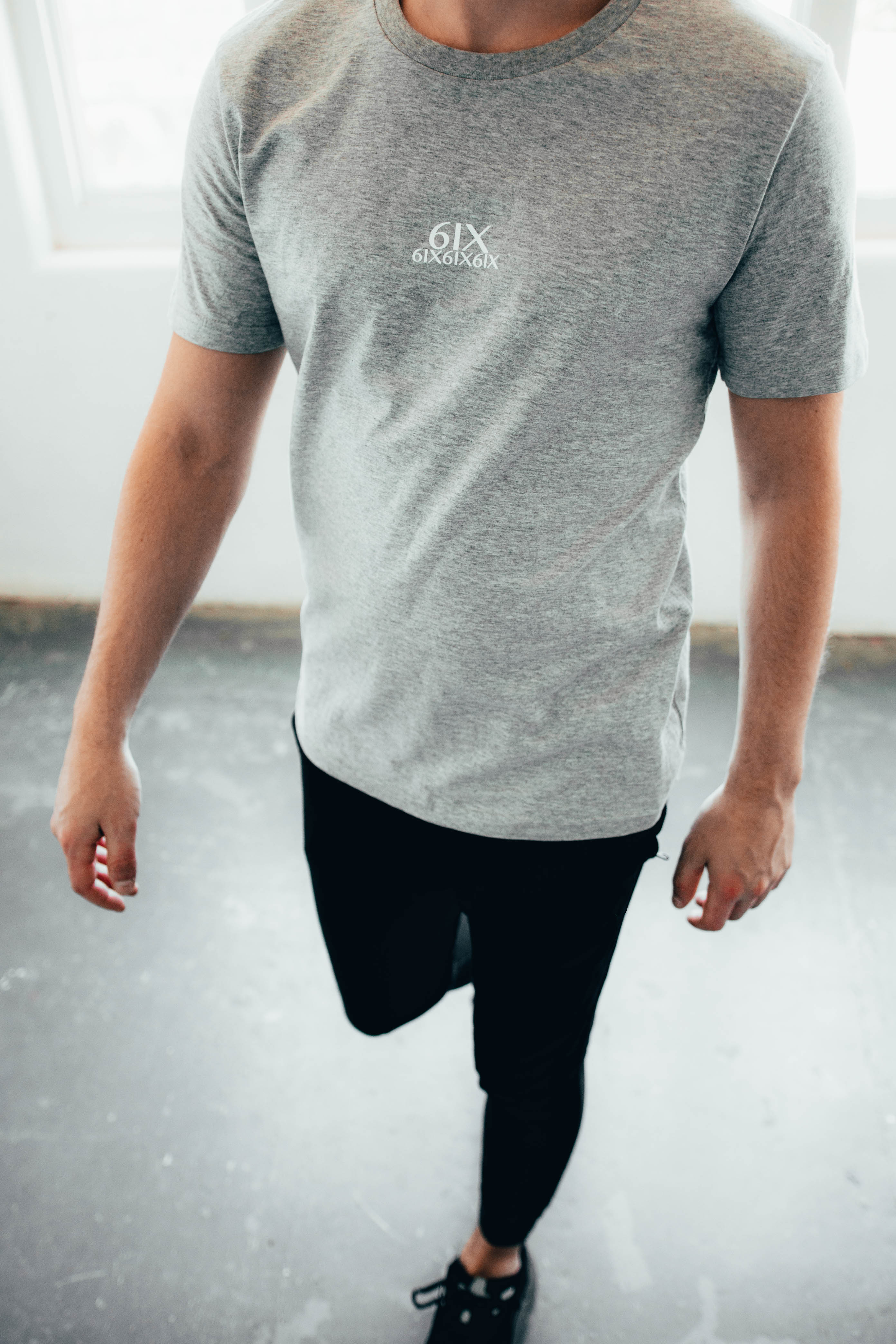 6IX CONTRAST LOGO TEE GREY - 6IX Collection 